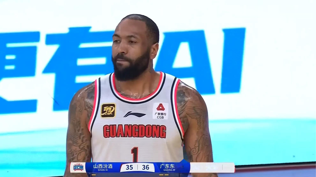 包含今夜法兰克福调整名单以备CBA常规赛，主帅复盘环节打磨，悬念犹存，团队化学反应显著的词条-9Games